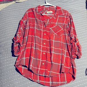 Magellan outdoors raspberry flannel women’s small.